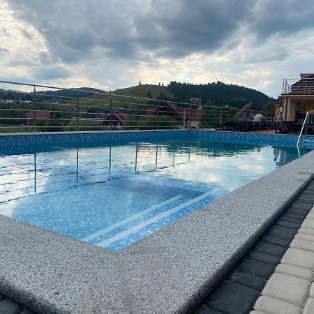 Greku Hotel Bukovel Exterior photo